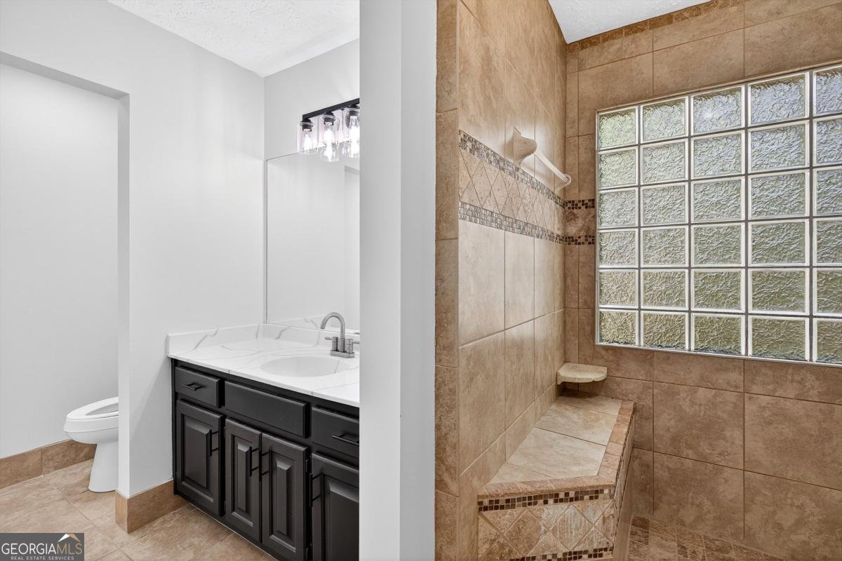 170 Forest Lake Drive Fayetteville - 23