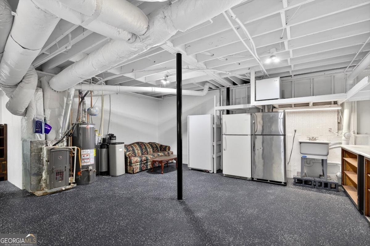 170 Forest Lake Drive Fayetteville - 31