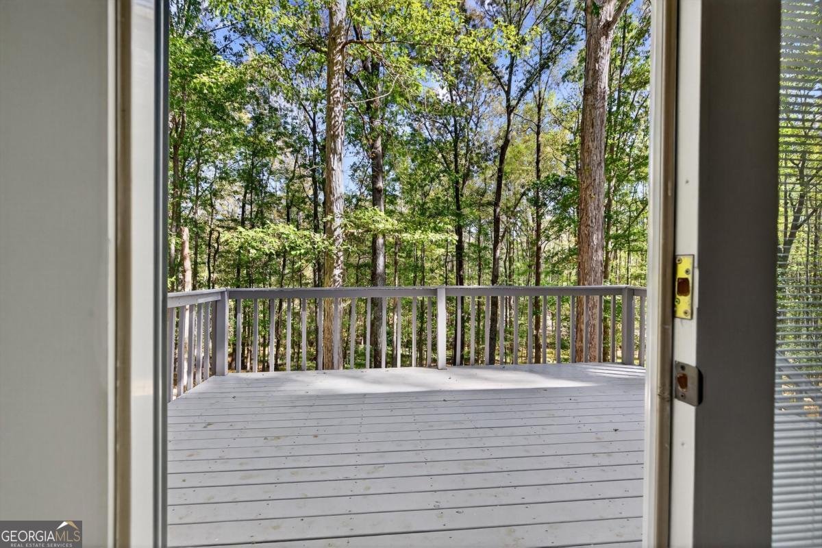 170 Forest Lake Drive Fayetteville - 33