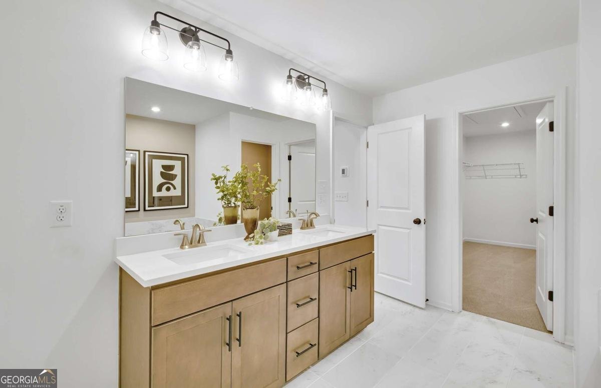 5715 Tillman Way Powder Springs - 2