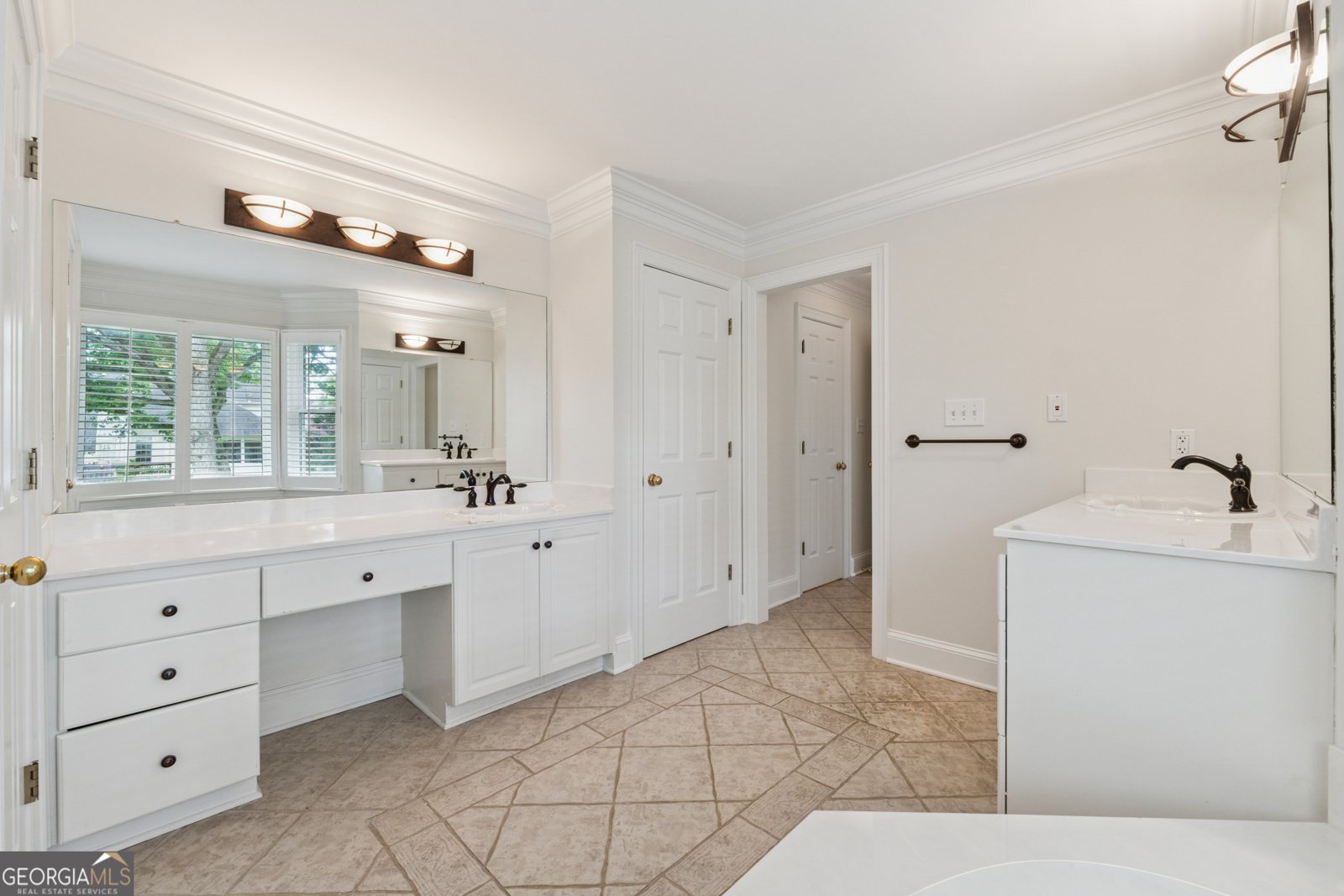 2430 Stonevalley Lane Cumming - 24