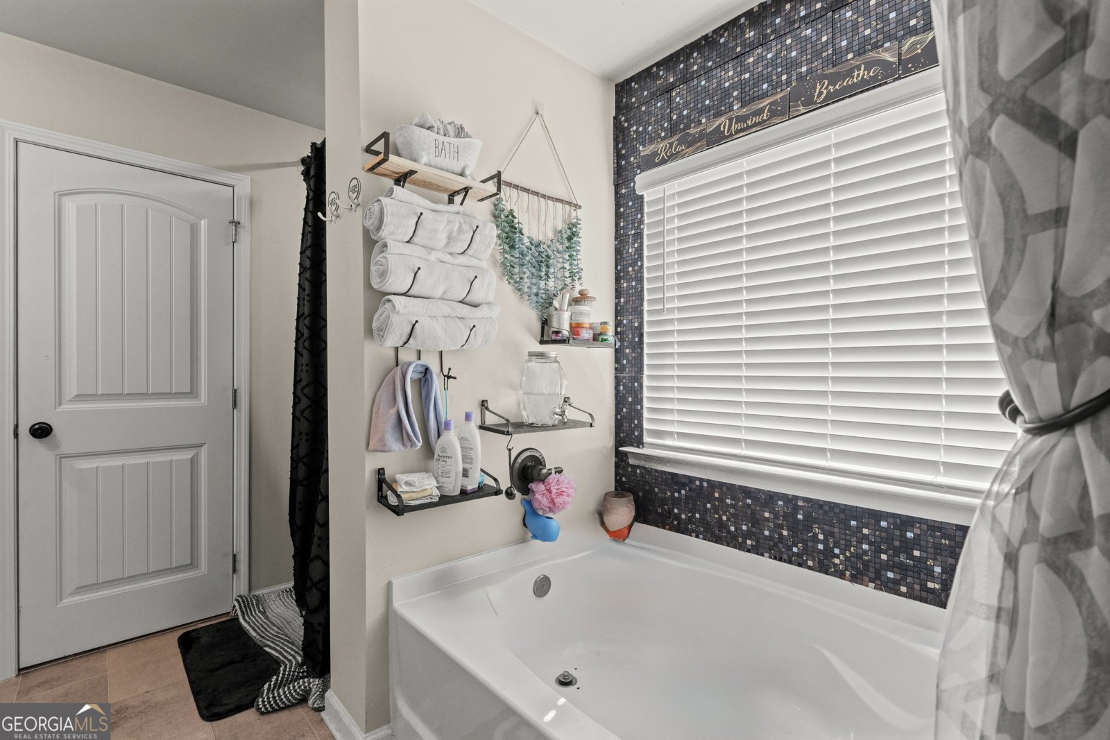 937 Daylilly Hill Bremen - 17