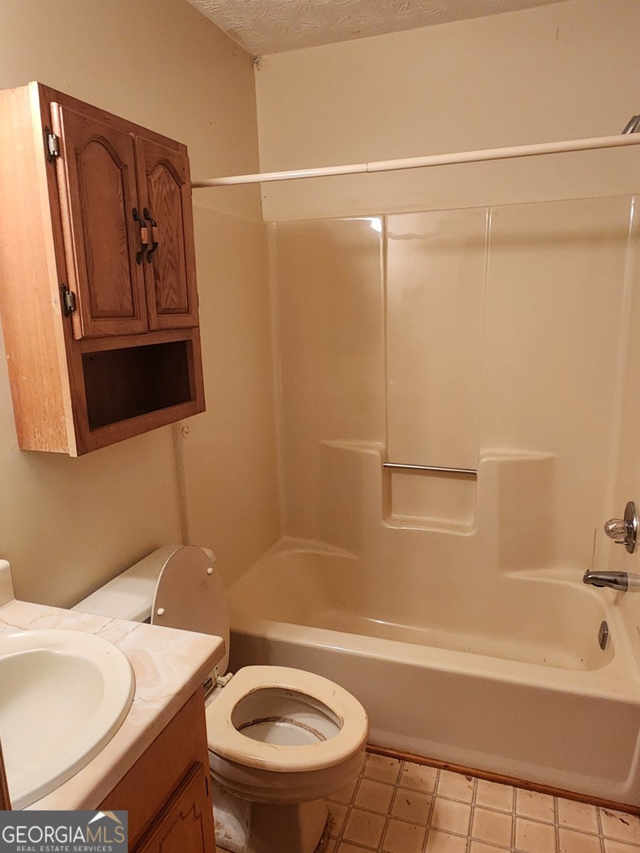 355 Heaton Road Covington - 13