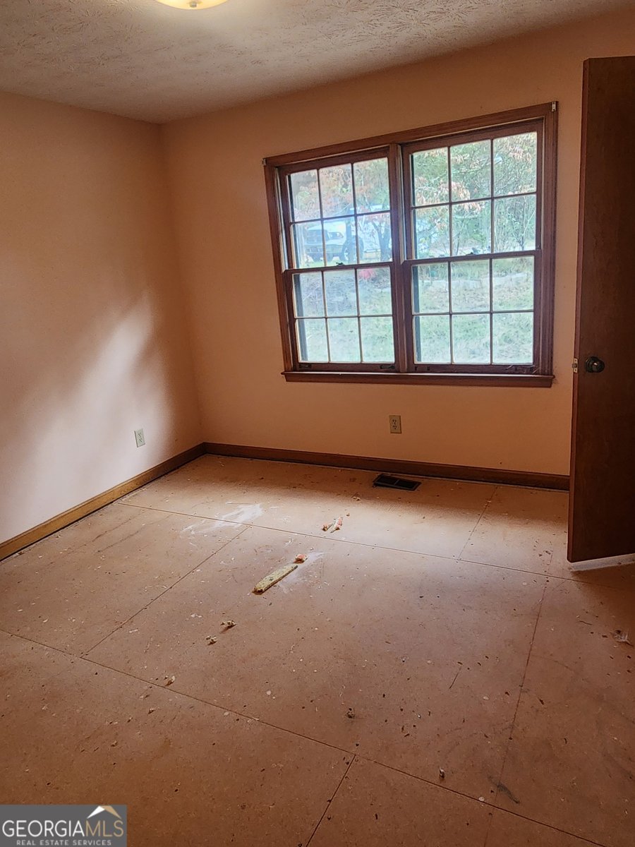 355 Heaton Road Covington - 15