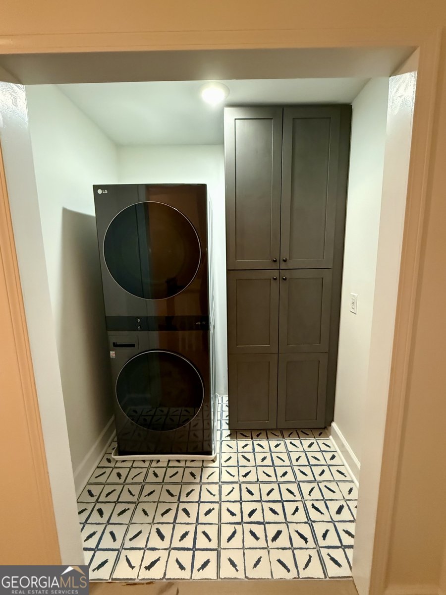 2030 Six Branches Drive Roswell - 28