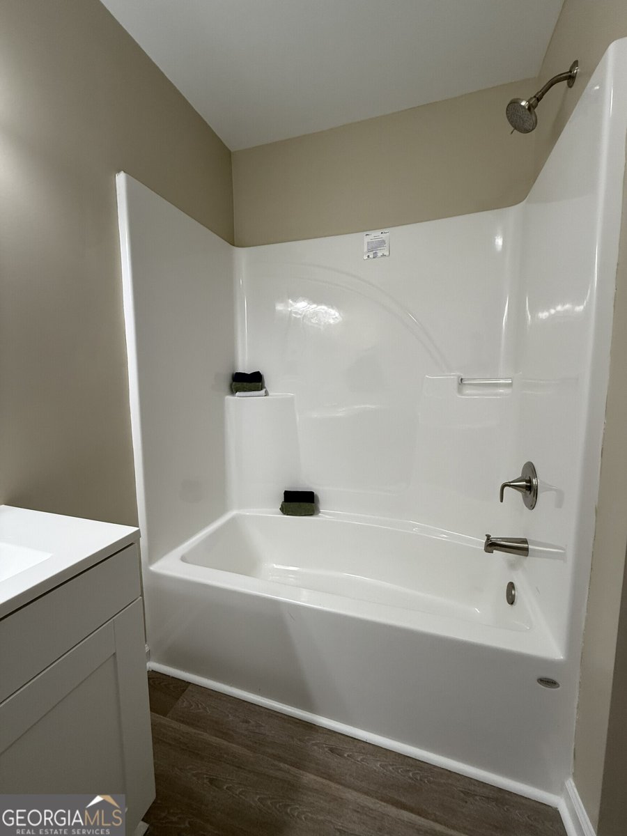 190 Charlotte Circle Statham - 14