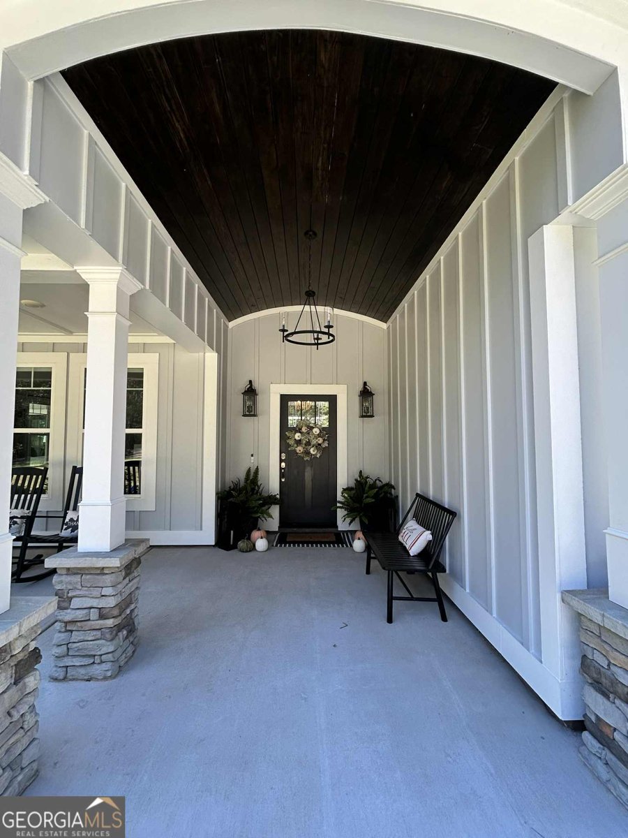 1242 City Pond Road Barnesville - 10