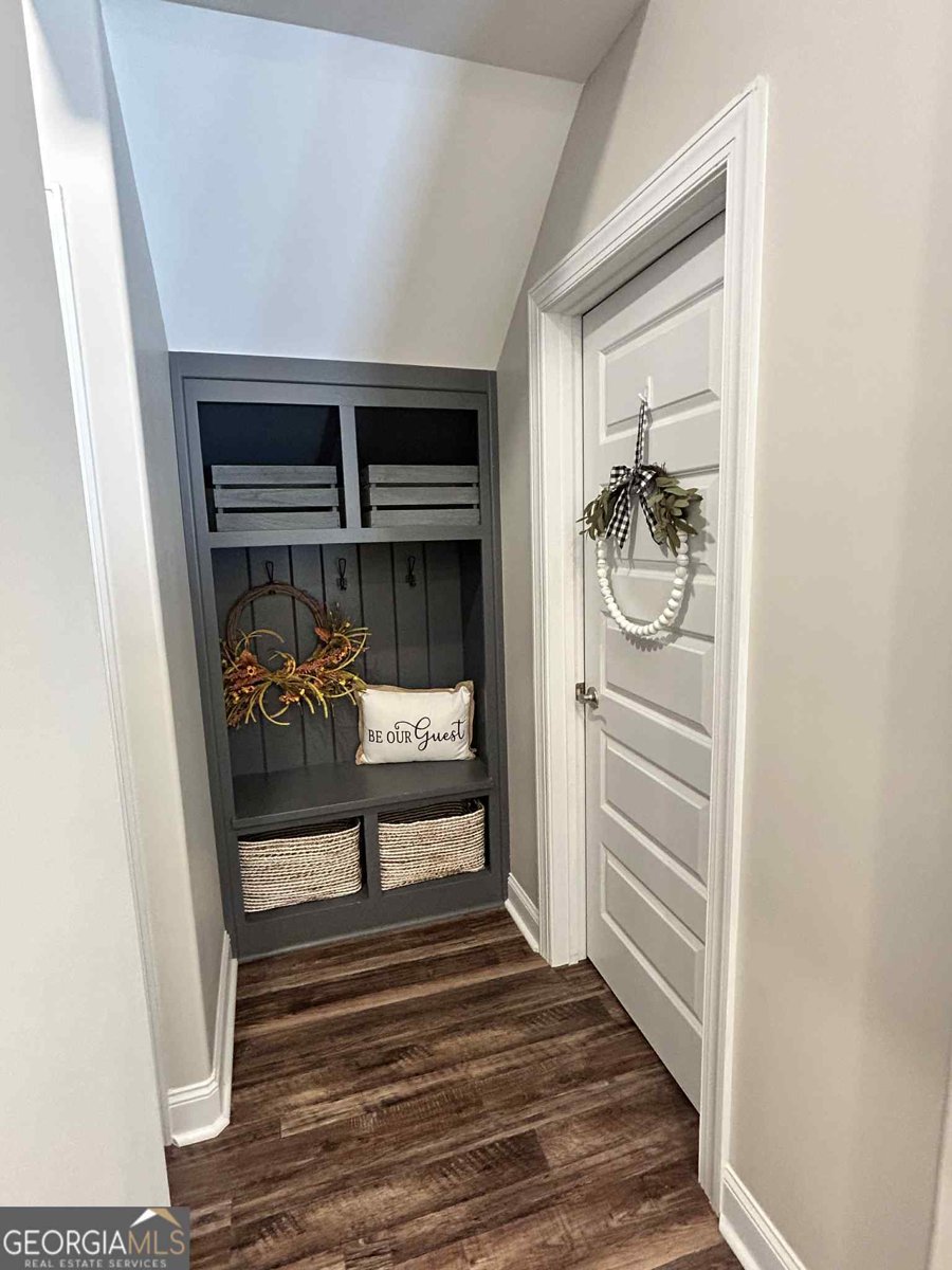 1242 City Pond Road Barnesville - 33