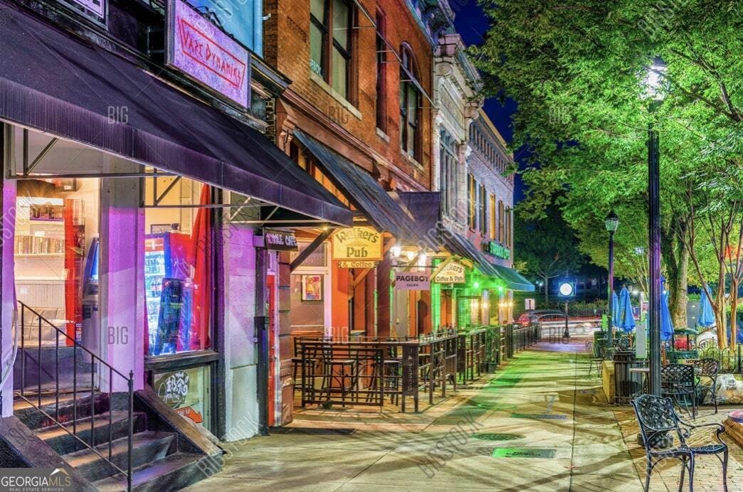 532 Huntington Road Athens - 19