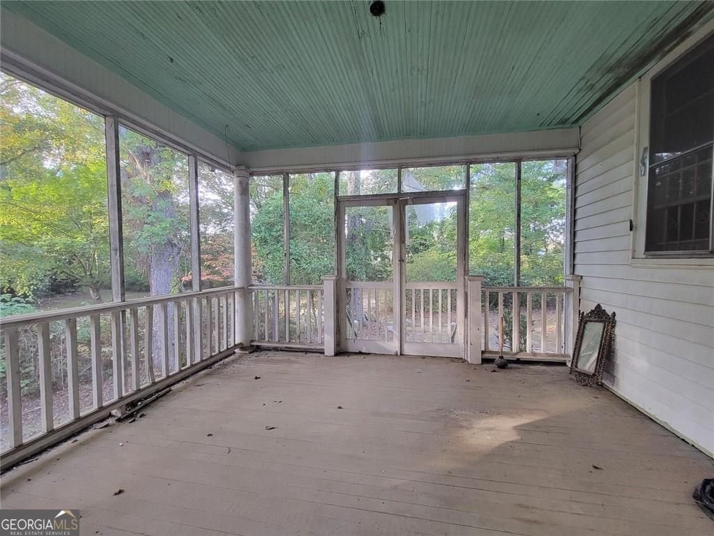 8633 Rose Avenue Douglasville - 23