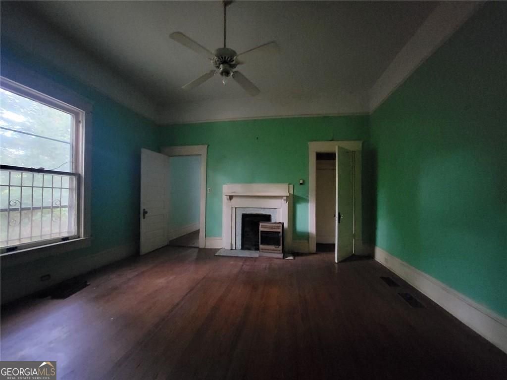 8633 Rose Avenue Douglasville - 24