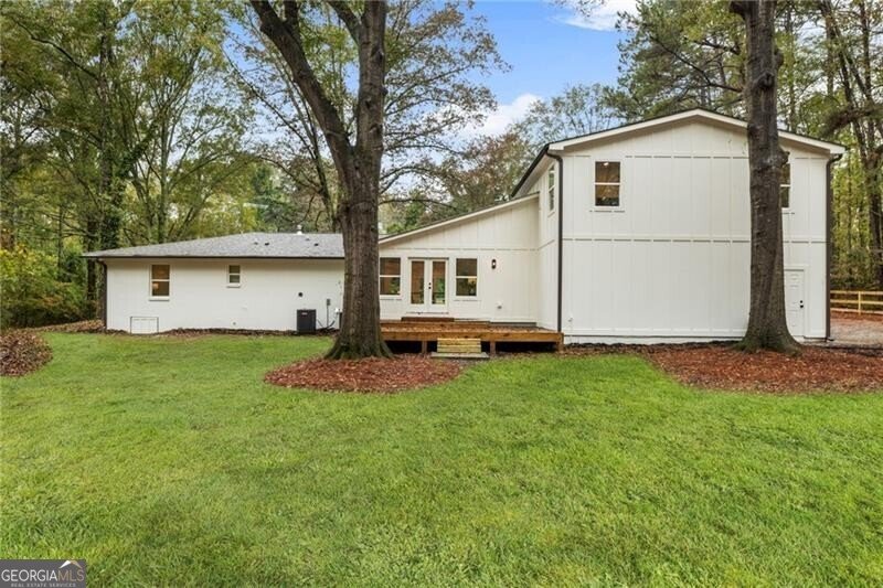 1670 Holly Springs Road Marietta - 3