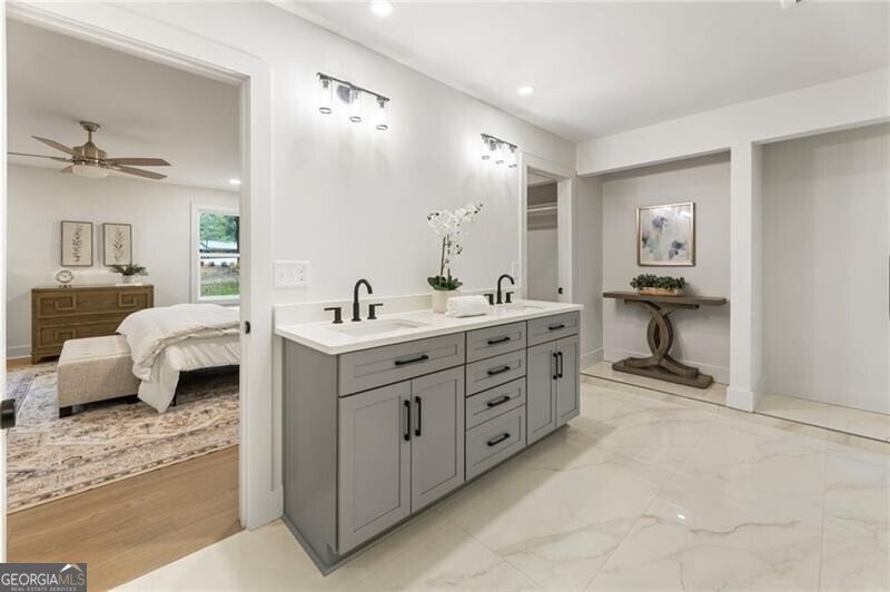 1670 Holly Springs Road Marietta - 35