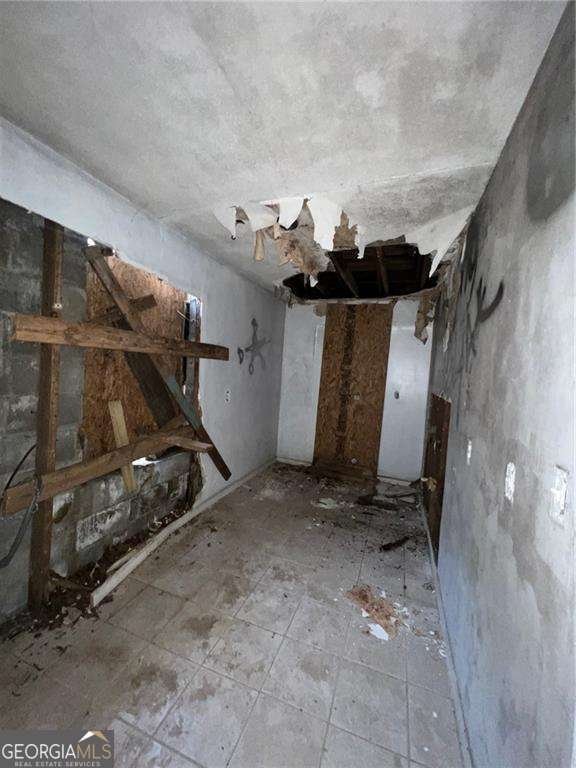 127 Buchanan Lane Atlanta - 24