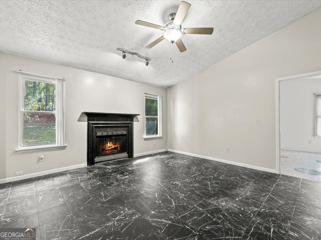 5947 Rock Road Union City - 13