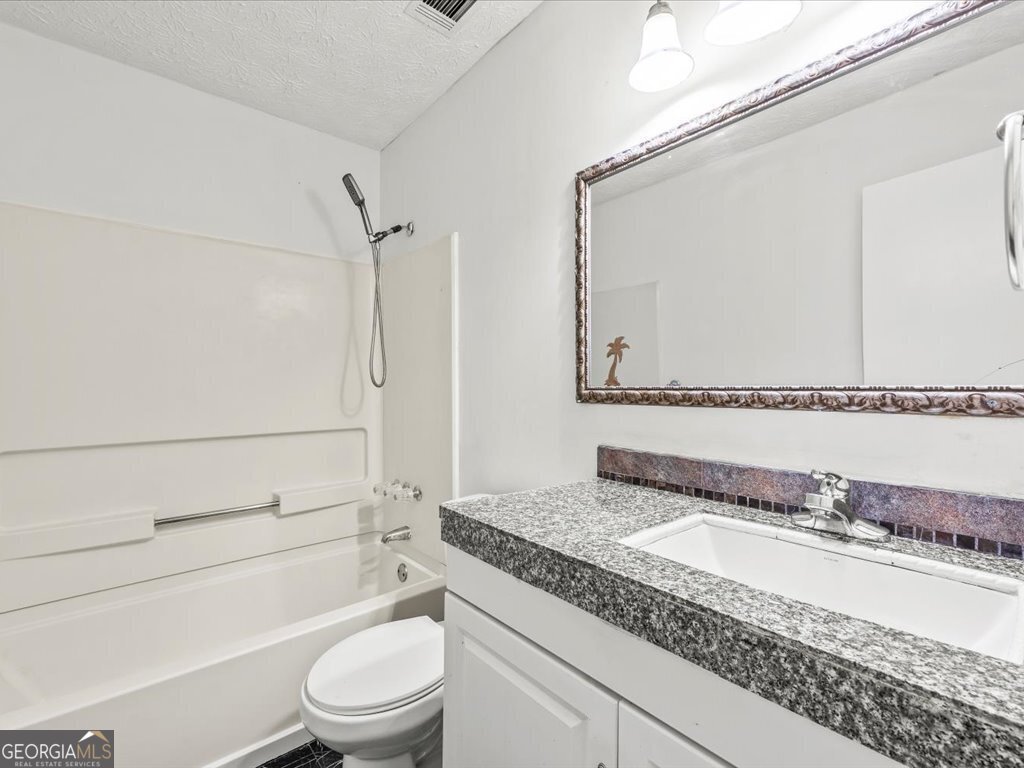 5947 Rock Road Union City - 17