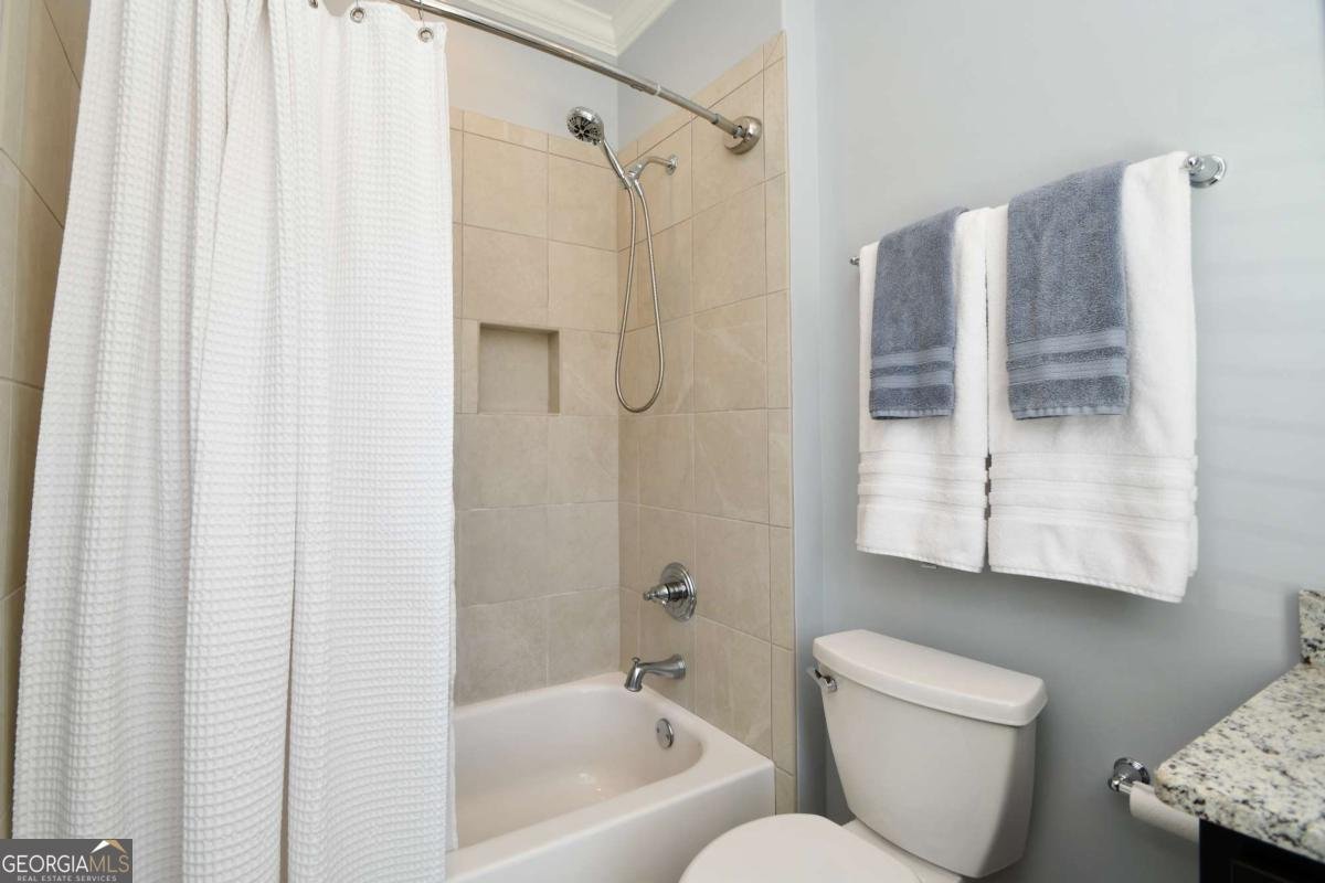 2624 Bent Pine Drive Statham - 44
