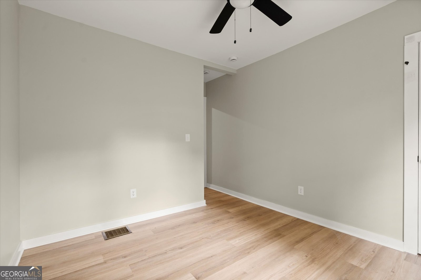 1332 Thurgood Street Atlanta - 16