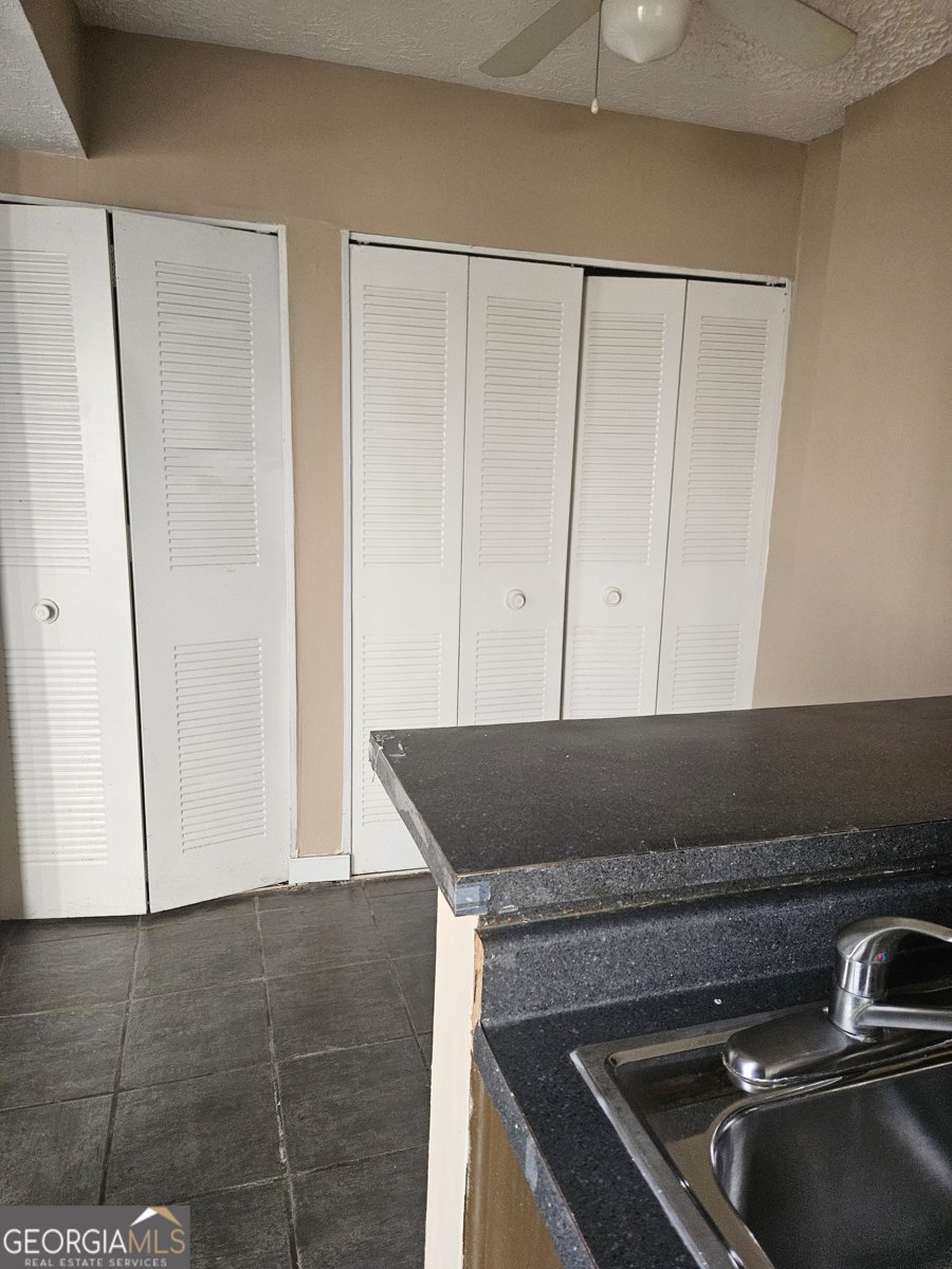 154 Governors Drive Forest Park - 5