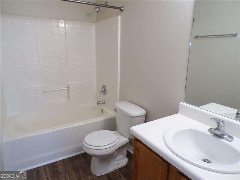 135 Madison Place Adairsville - 1