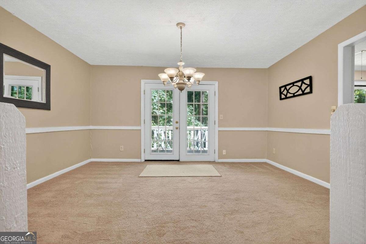 220 Hollyberry Drive Roswell - 13