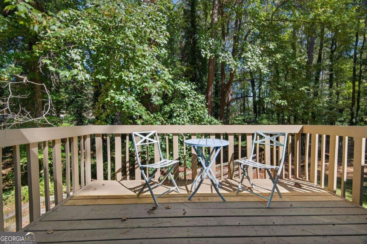 220 Hollyberry Drive Roswell - 14