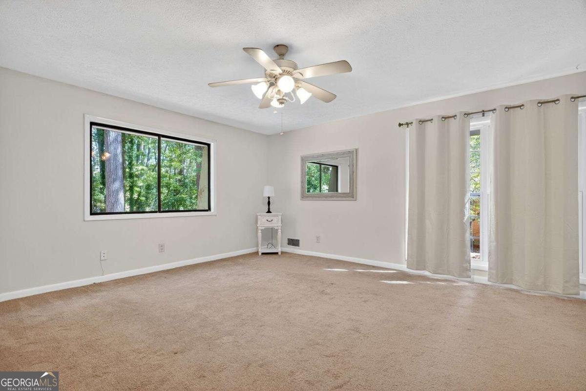 220 Hollyberry Drive Roswell - 23