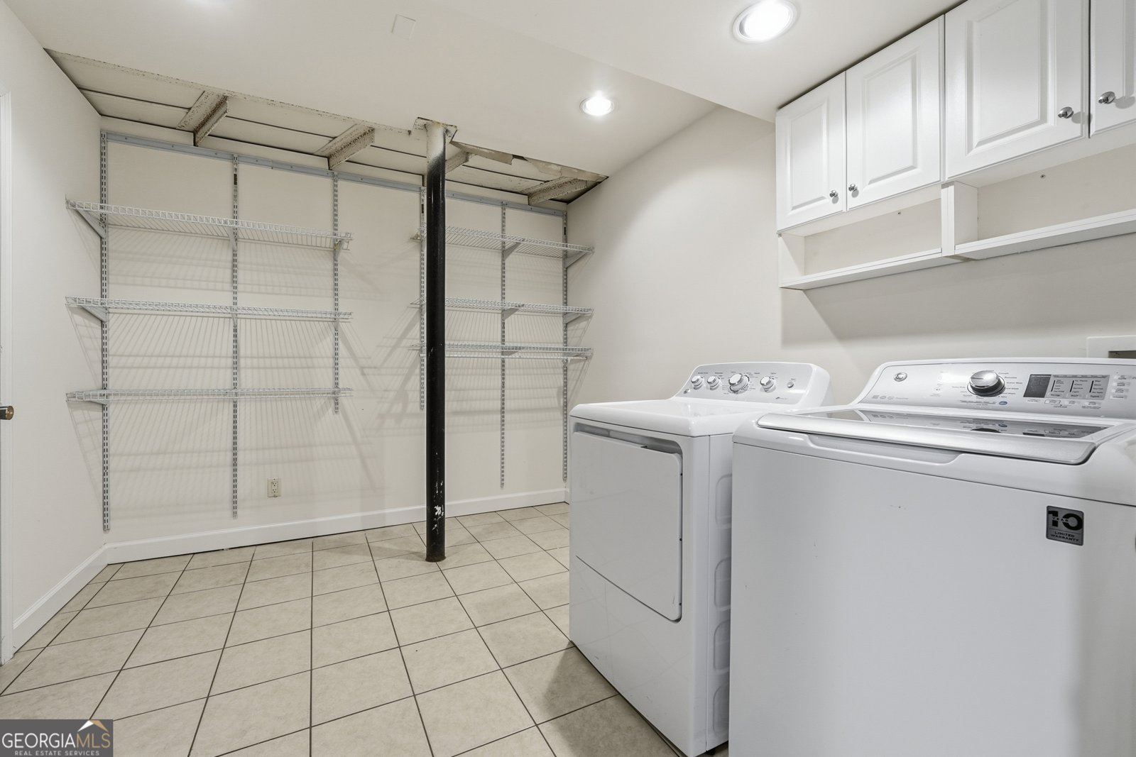 4017 Gladney Drive Atlanta - 25