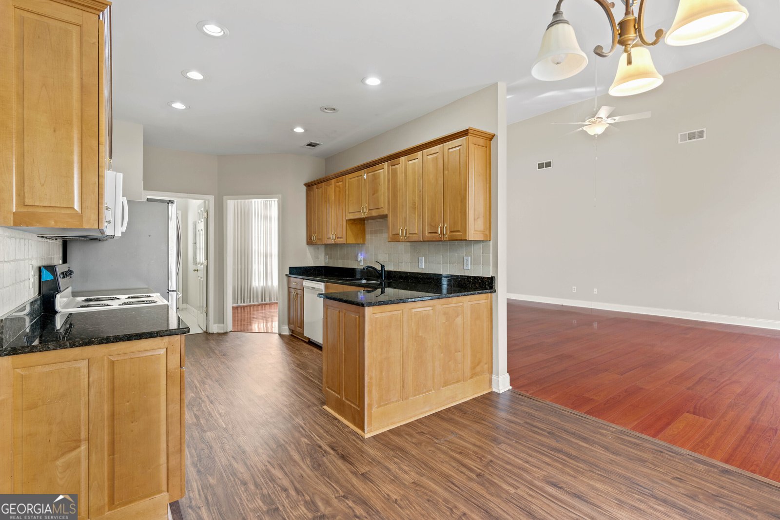 4838 Netherlands Place Flowery Branch - 13
