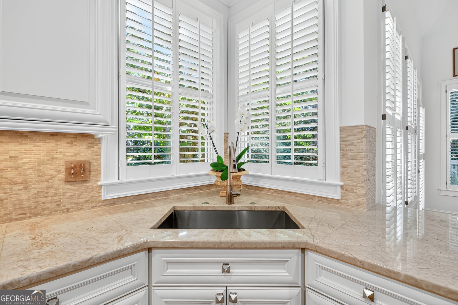 2259 Edgemere Lake Circle Marietta - 23