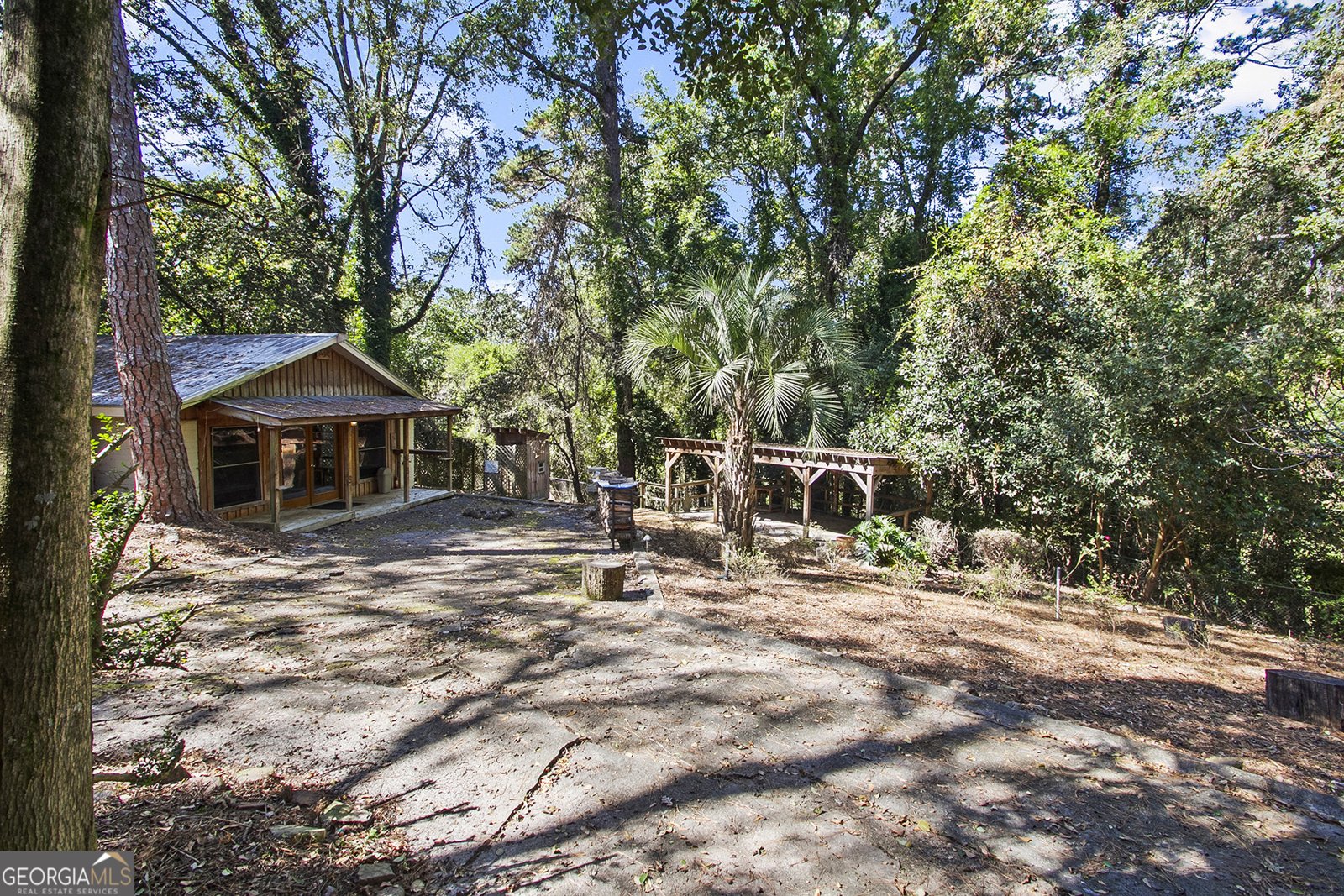 940 Curry Drive Macon - 33