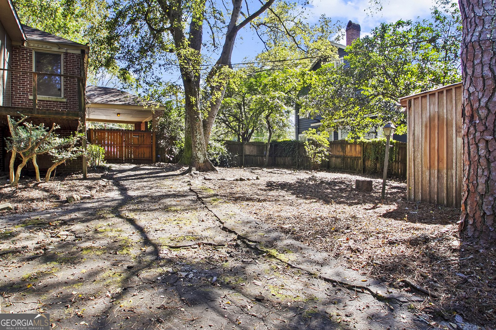 940 Curry Drive Macon - 38