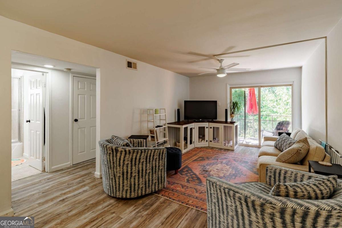 250 Little Street Athens - 10