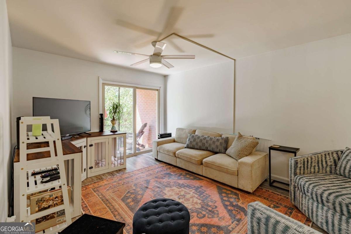 250 Little Street Athens - 13