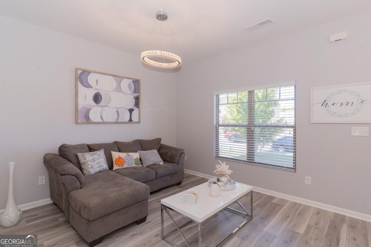 216 Loganview Drive Loganville - 12