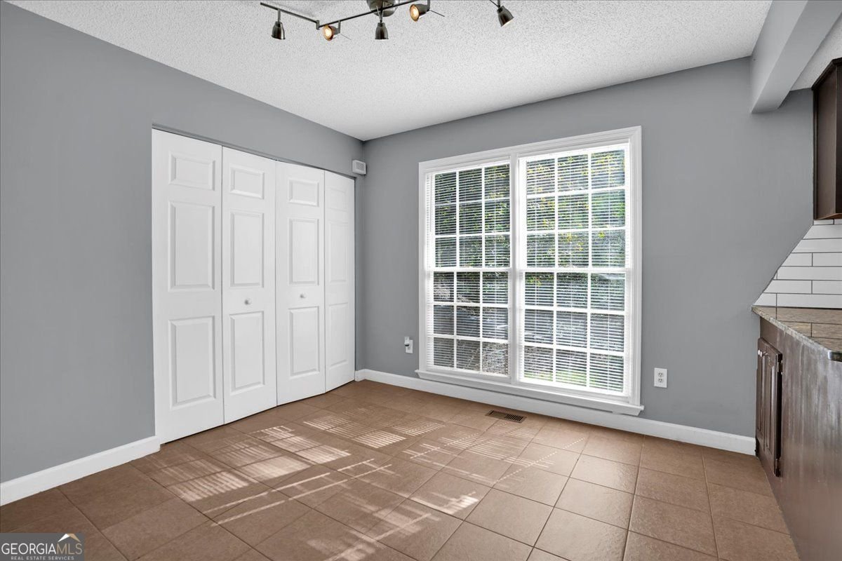 3778 Rivaridge Drive Marietta - 19