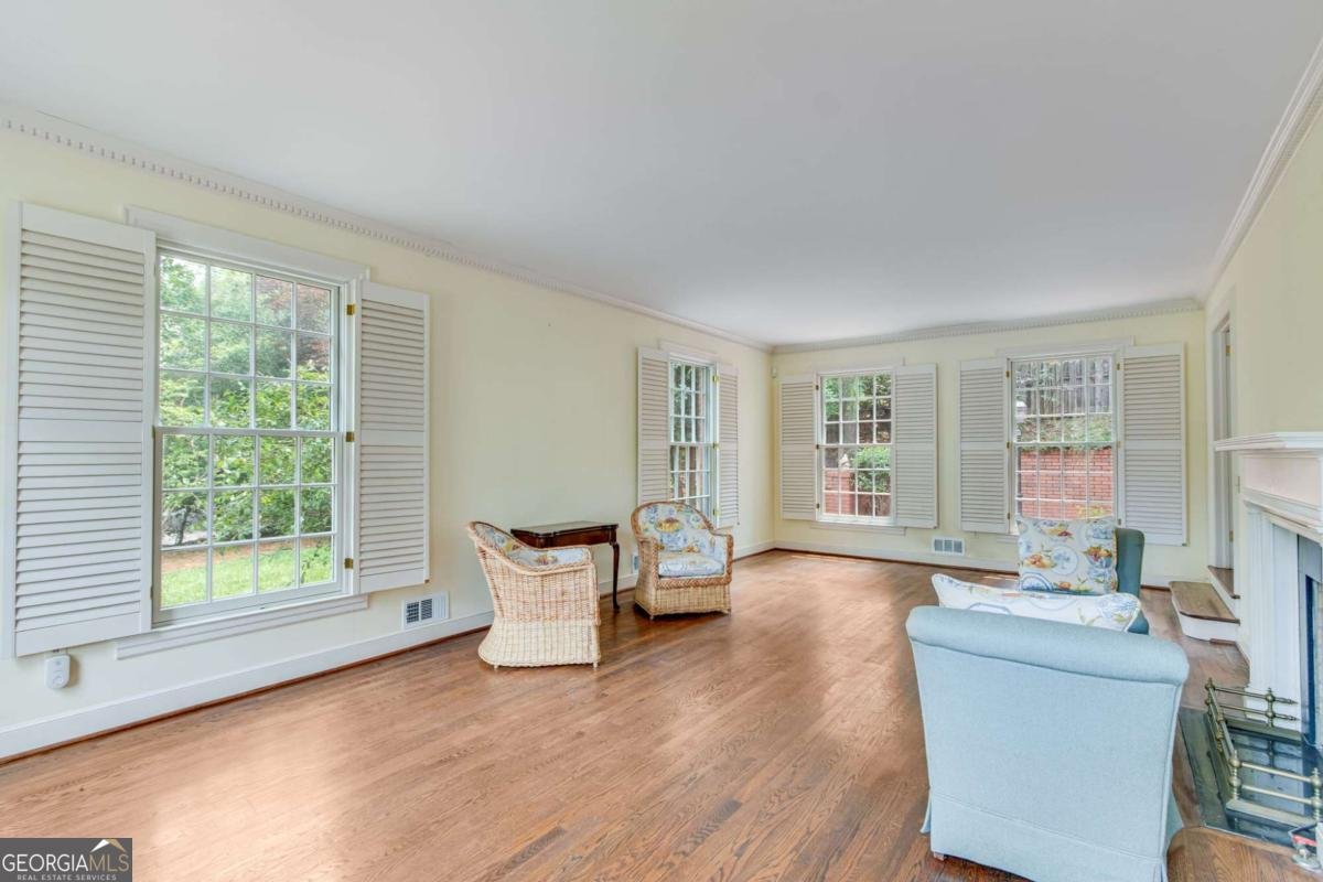 2626 Club Drive Gainesville - 34