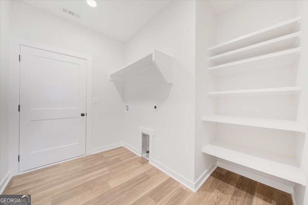 95 Rome Street Temple - 29