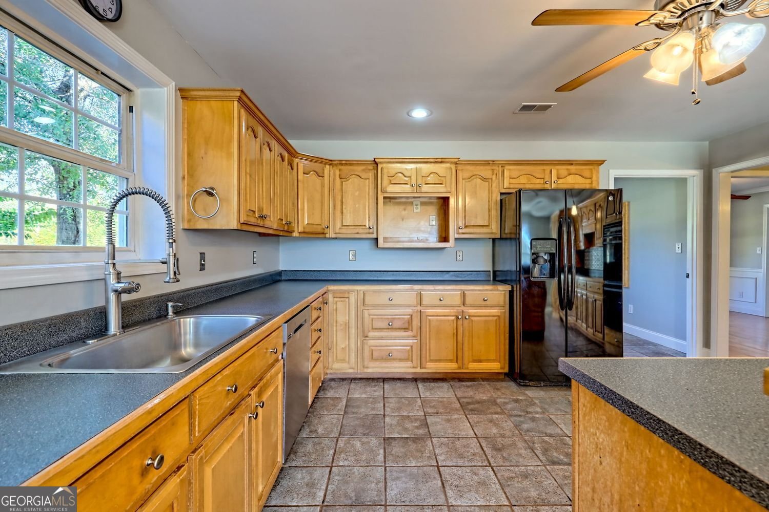 539 B Wilson Road Commerce - 16