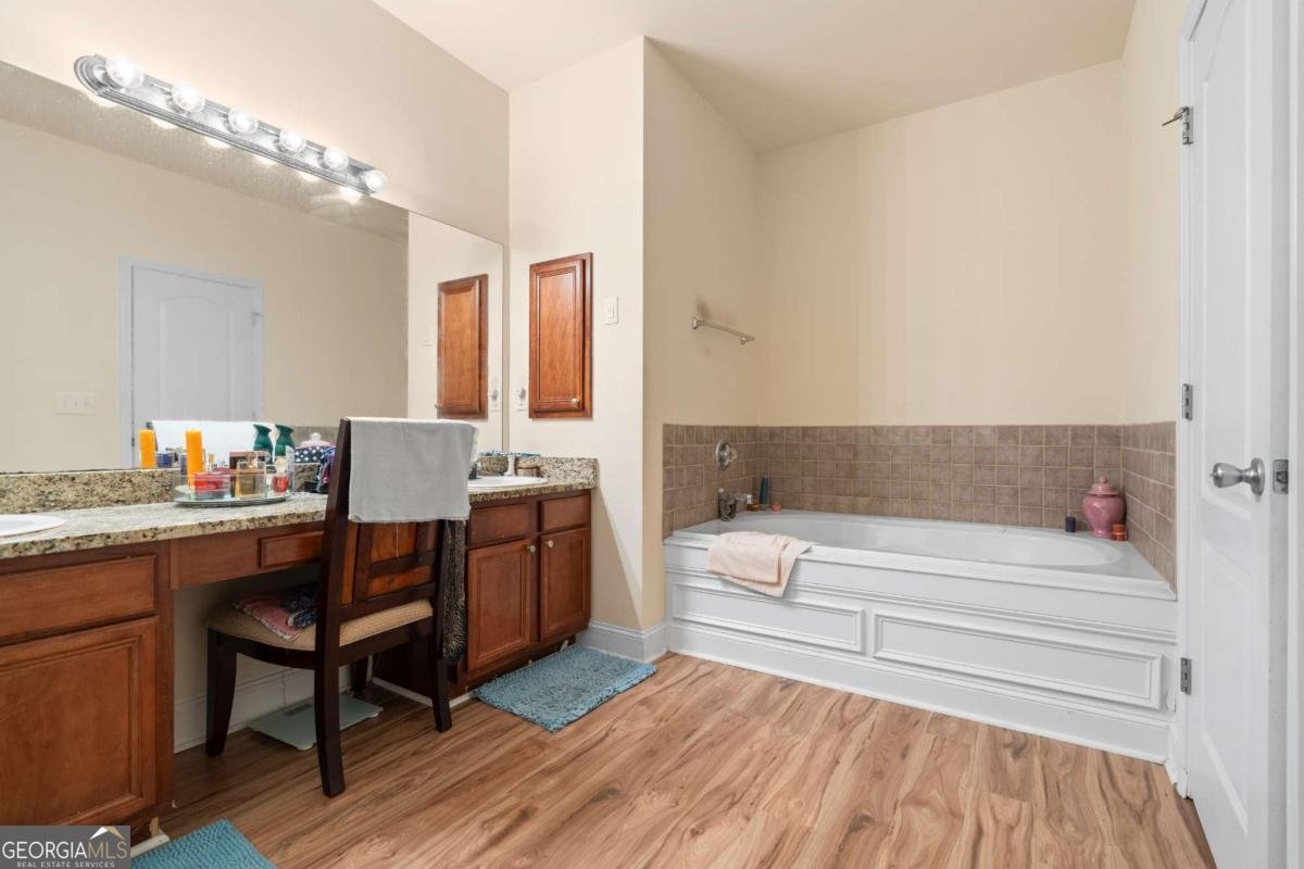 330 Brittney Cove Loganville - 17