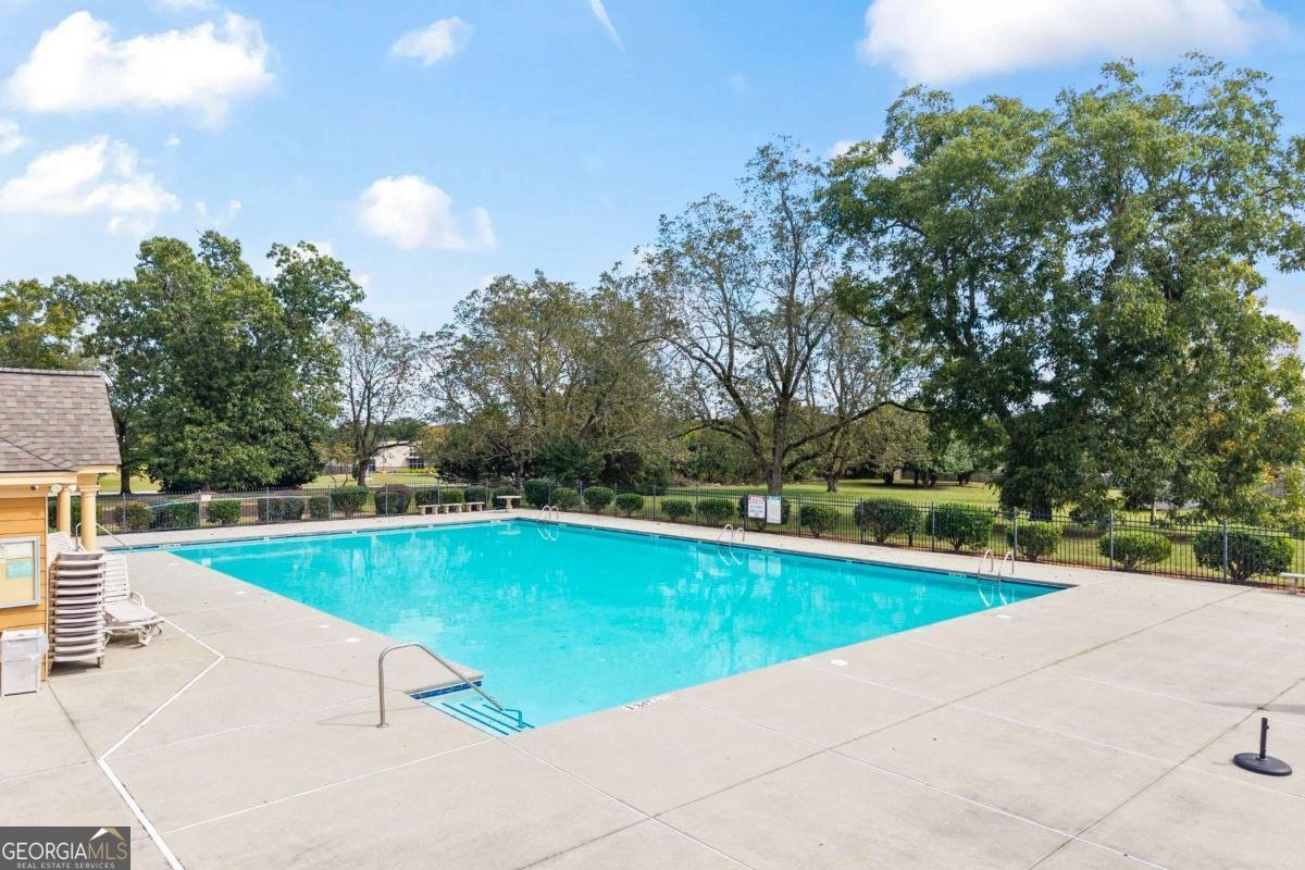 330 Brittney Cove Loganville - 36