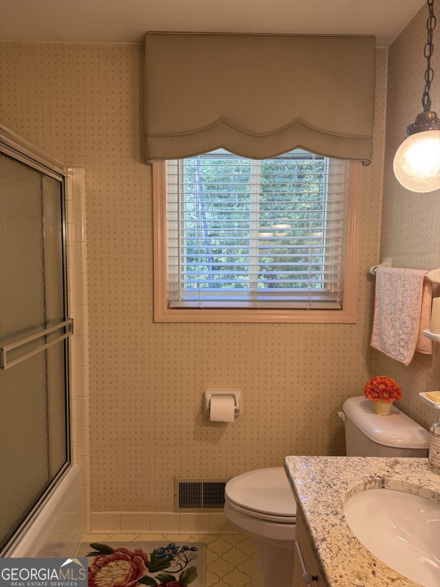 97 Club Circle Stockbridge - 24