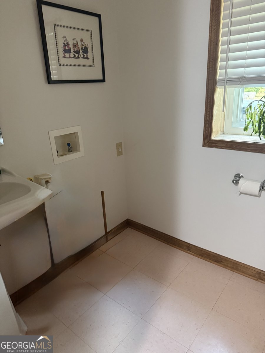 97 Club Circle Stockbridge - 25