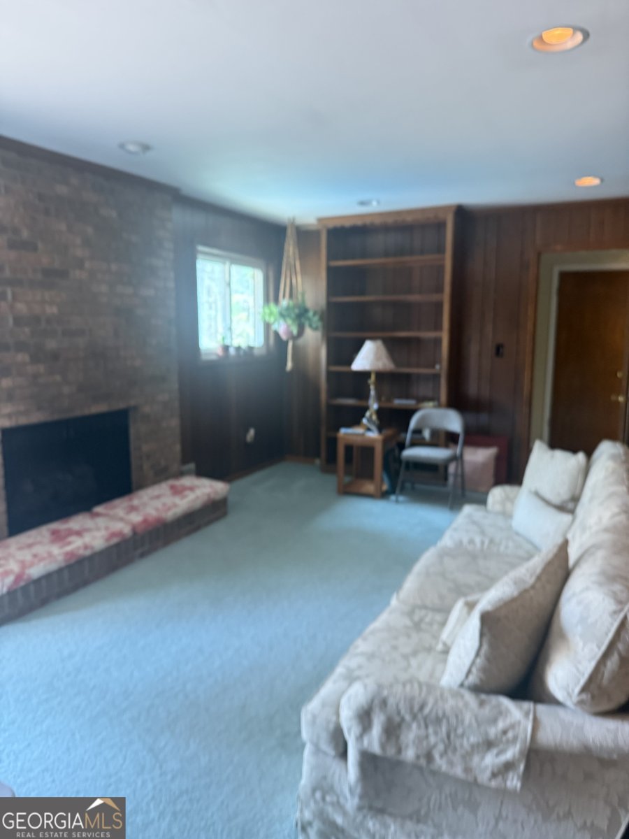 97 Club Circle Stockbridge - 40