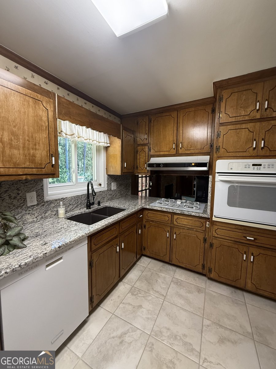 97 Club Circle Stockbridge - 5