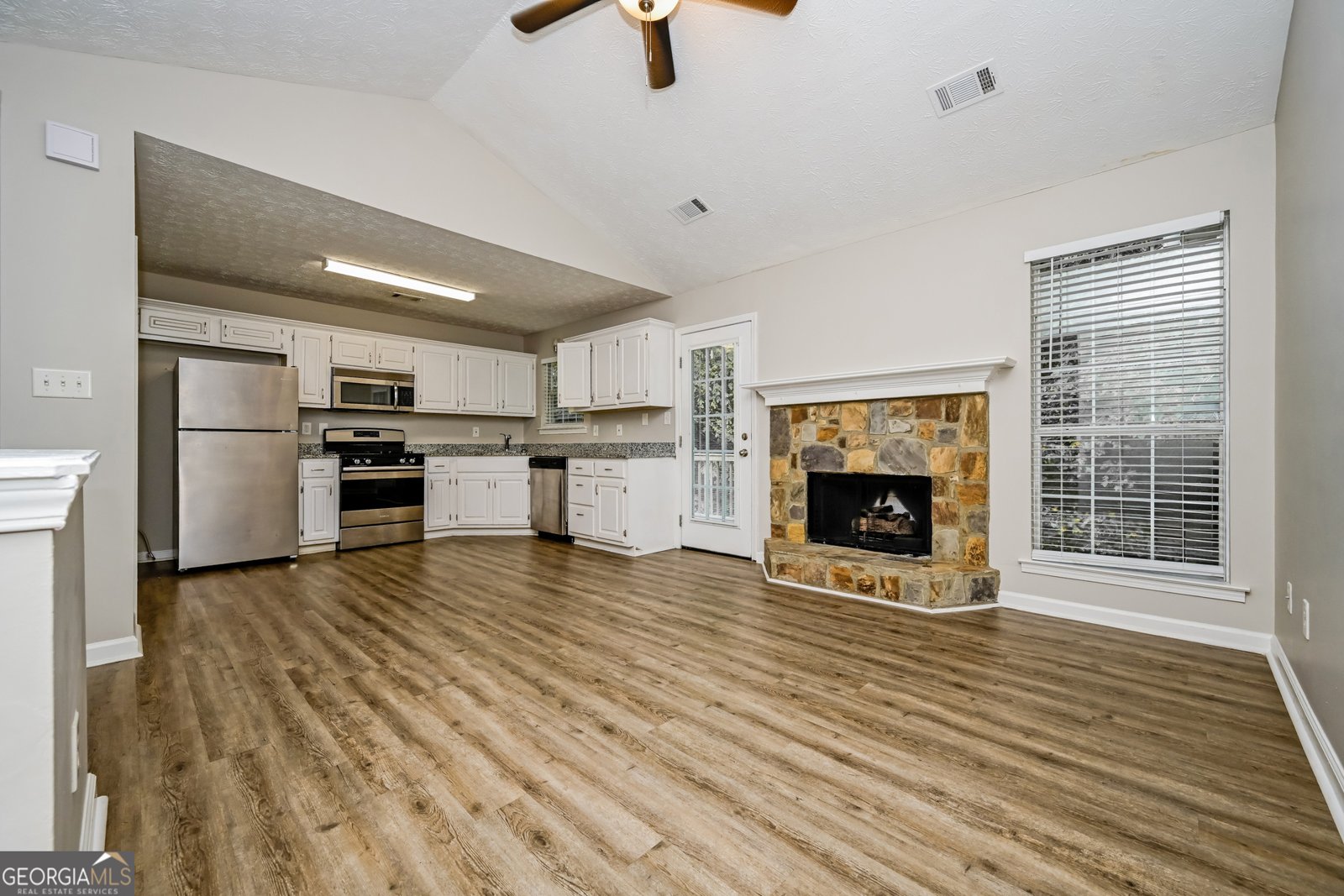 407 Victoria Place Drive Locust Grove - 5