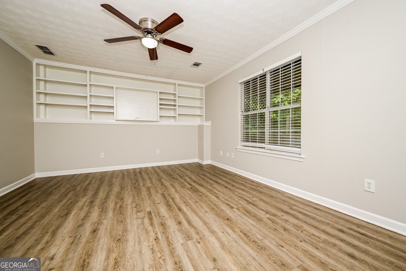 407 Victoria Place Drive Locust Grove - 9