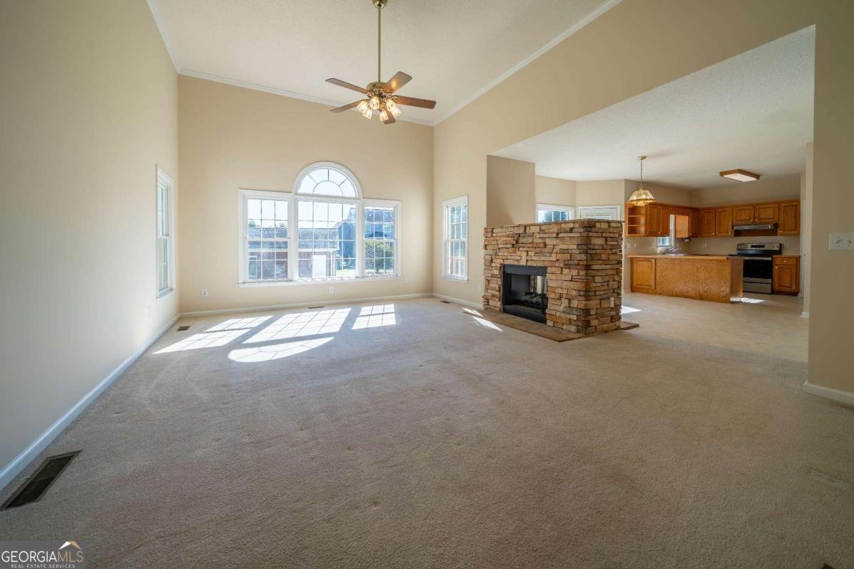 22 Churchill Cartersville - 12