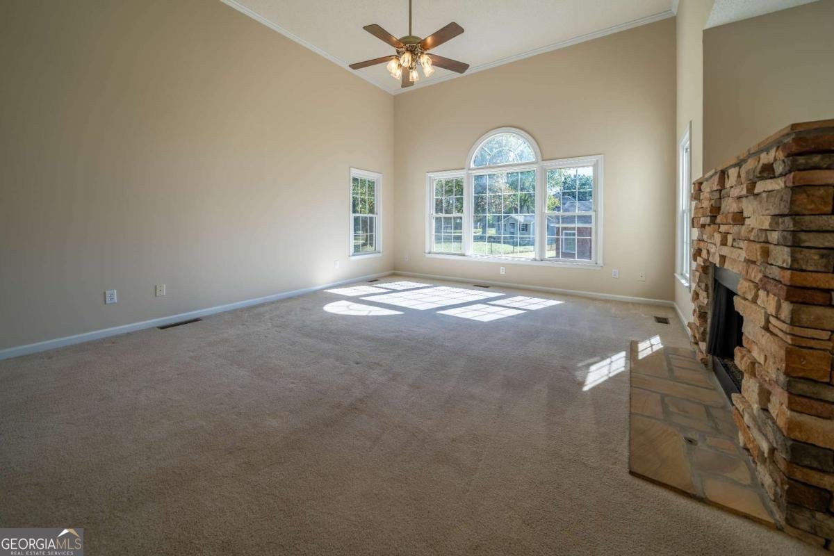 22 Churchill Cartersville - 13