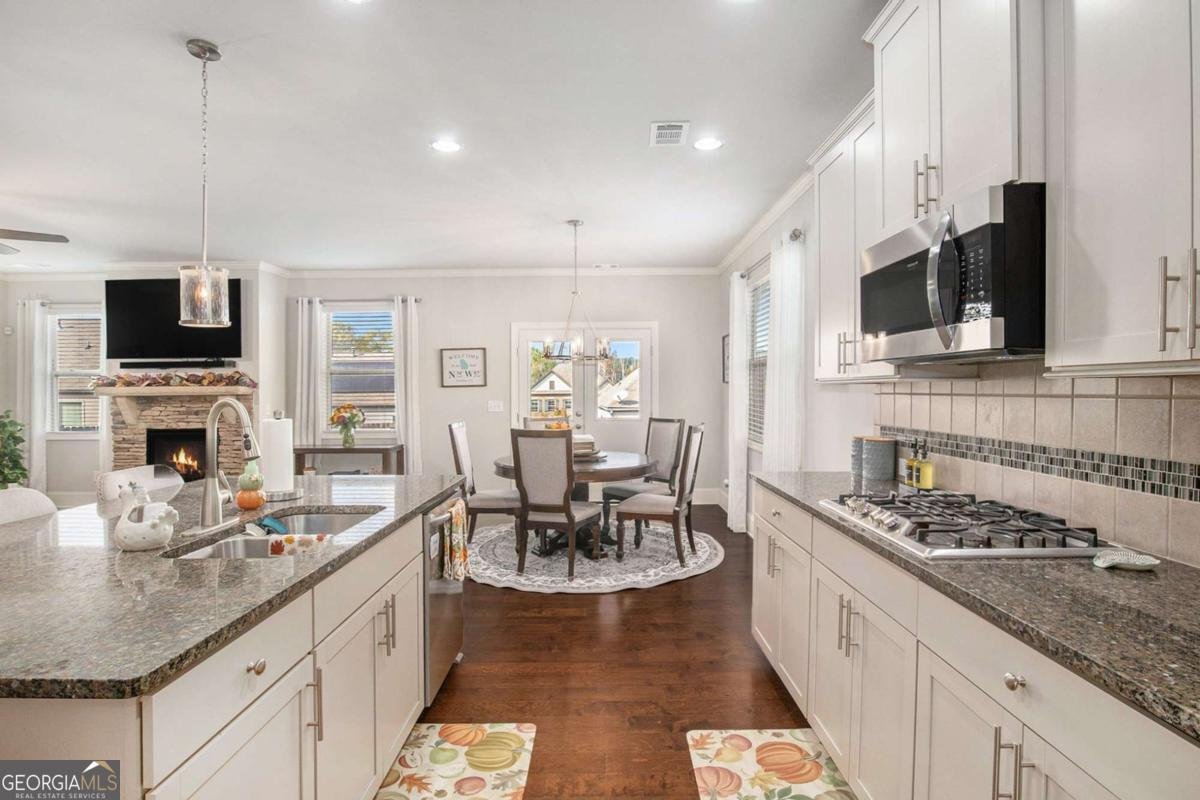 2114 Sorrento Court Buford - 13